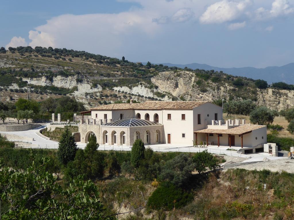 Casale Della Rocca Villa เจราเช ภายนอก รูปภาพ