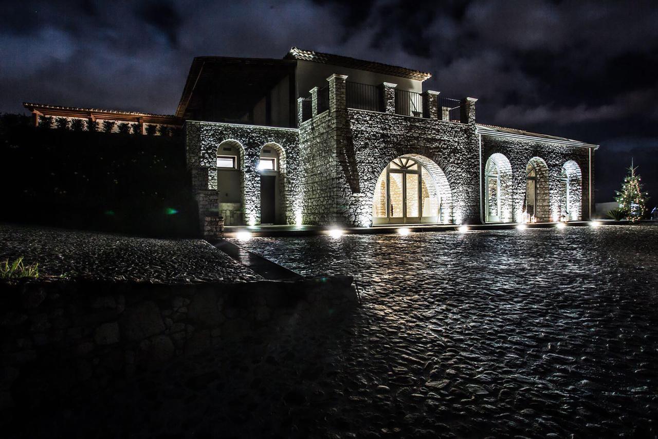 Casale Della Rocca Villa เจราเช ภายนอก รูปภาพ